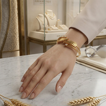 Load image into Gallery viewer, Anti Tarnish Bracelet 16