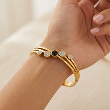 Load image into Gallery viewer, Anti Tarnish Bracelet 14
