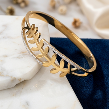Load image into Gallery viewer, Anti Tarnish Bracelet 48