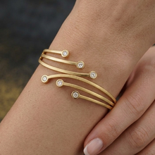 Load image into Gallery viewer, Anti Tarnish Bracelet 44