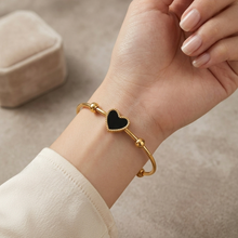 Load image into Gallery viewer, Anti Tarnish Bracelet