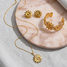 Load image into Gallery viewer, Anti Tarnish Combo Set with 1 Pair of Earring, Bracelet and Necklace