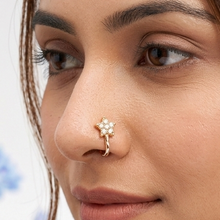 Load image into Gallery viewer, Anti Tarnish CZ nose pin