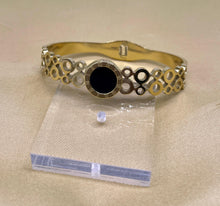Load image into Gallery viewer, Anti Tarnish Bracelet 21