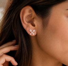Load image into Gallery viewer, Anti Tarnish CZ Earring