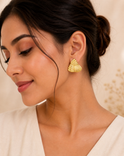 Load image into Gallery viewer, Anti Tarnish Earring 72