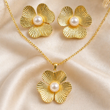 Load image into Gallery viewer, Anti Tarnish Combo Set with 1 Pair of Earring and Necklace 23