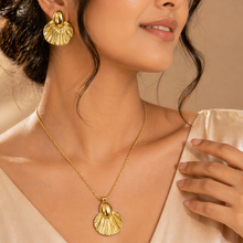 Load image into Gallery viewer, Anti Tarnish Combo Set with 1 Pair of Earring and Necklace 16