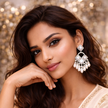 Load image into Gallery viewer, Traditional Earring 4