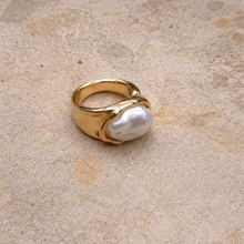 Load image into Gallery viewer, Ring 36