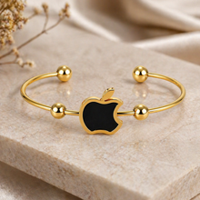 Load image into Gallery viewer, Anti Tarnish Bracelet