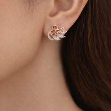 Load image into Gallery viewer, Anti Tarnish CZ Earring 159