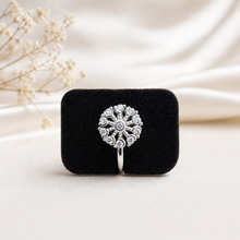 Load image into Gallery viewer, Anti Tarnish CZ nose pin
