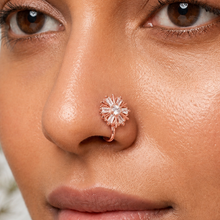 Load image into Gallery viewer, Anti Tarnish CZ nose pin