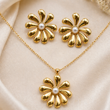 Load image into Gallery viewer, Anti Tarnish Combo Set with 1 Pair of Earring and Necklace 24