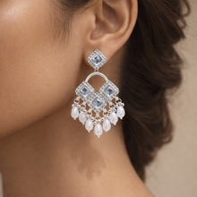 Load image into Gallery viewer, Traditional Earring 3