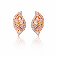 Load image into Gallery viewer, Anti Tarnish CZ Earring 157