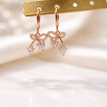 Load image into Gallery viewer, Anti Tarnish CZ Earring 102