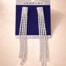 Load image into Gallery viewer, Long Earring 4