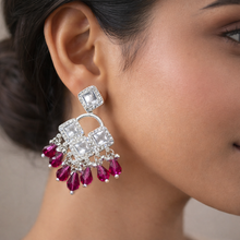 Load image into Gallery viewer, Traditional Earring 11