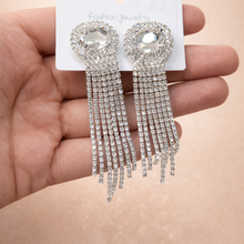 Load image into Gallery viewer, Long Earring 5