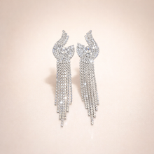 Load image into Gallery viewer, Long Earring 1