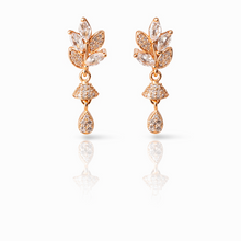 Load image into Gallery viewer, Anti Tarnish CZ Earring 110