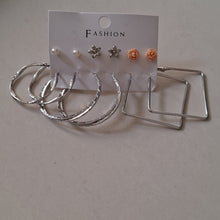 Load image into Gallery viewer, Combo of 6 pair earrings 28