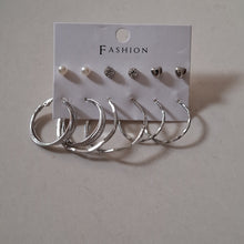 Load image into Gallery viewer, Combo of 6 pair earrings 21