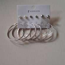 Load image into Gallery viewer, Combo of 6 pair earrings 7
