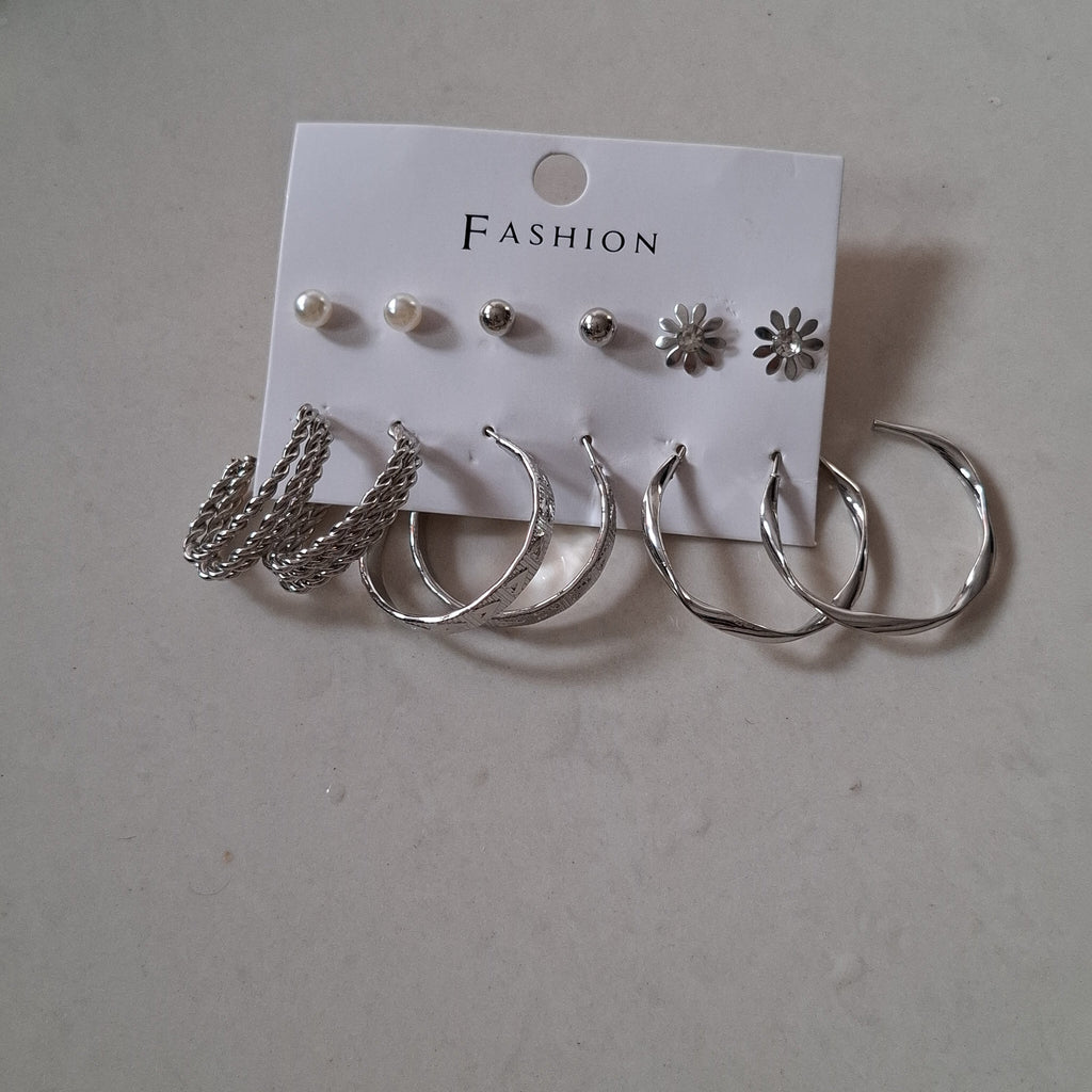 Combo of 6 pair earrings 31