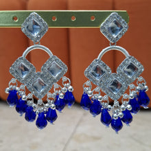 Load image into Gallery viewer, Traditional Earring 10