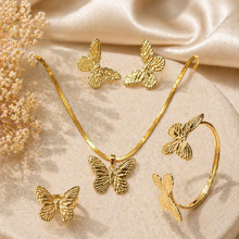 Load image into Gallery viewer, Anti Tarnish Combo Set With 1 Pair of Earring, Bracelet, Necklace and Ring