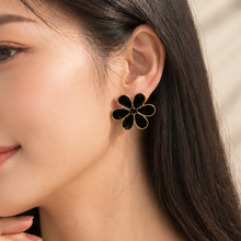 Load image into Gallery viewer, Anti Tarnish Earring